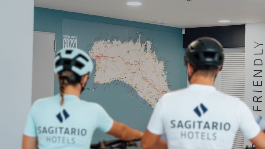 Bike-friendly hotel in Menorca: 10 FAQs for your cycling getaway — Sagitario Hotels