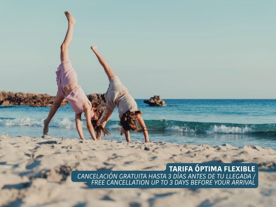 niñas jugaando en la playa de son xoriguer tarifa óptima flexible 